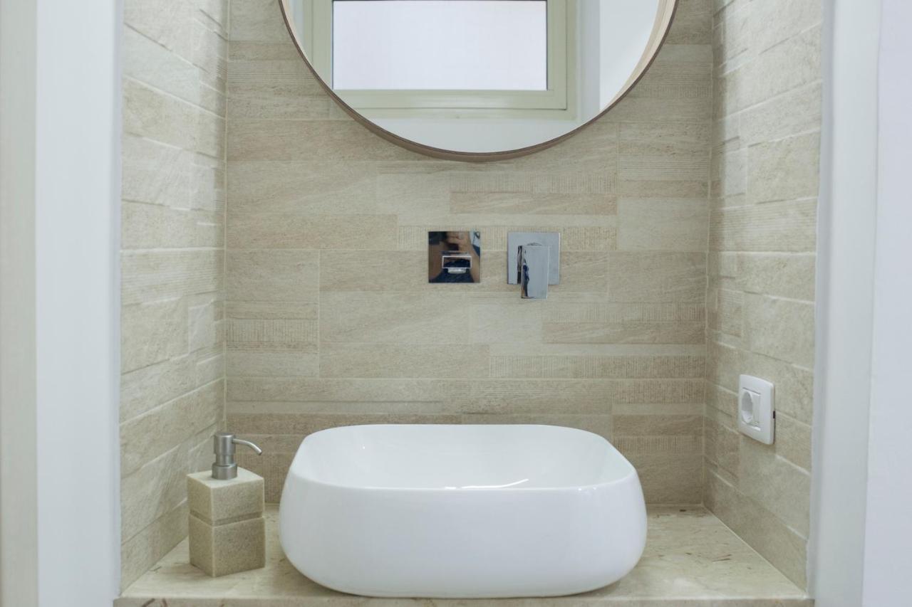 Al Cortile Del Re Luxury Home คาตาเนีย ภายนอก รูปภาพ